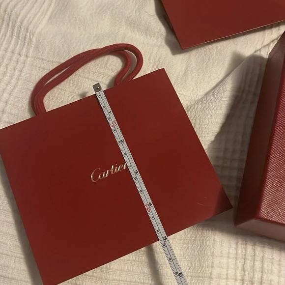 Cartier box and 2 litte bags - Picture 2 of 3